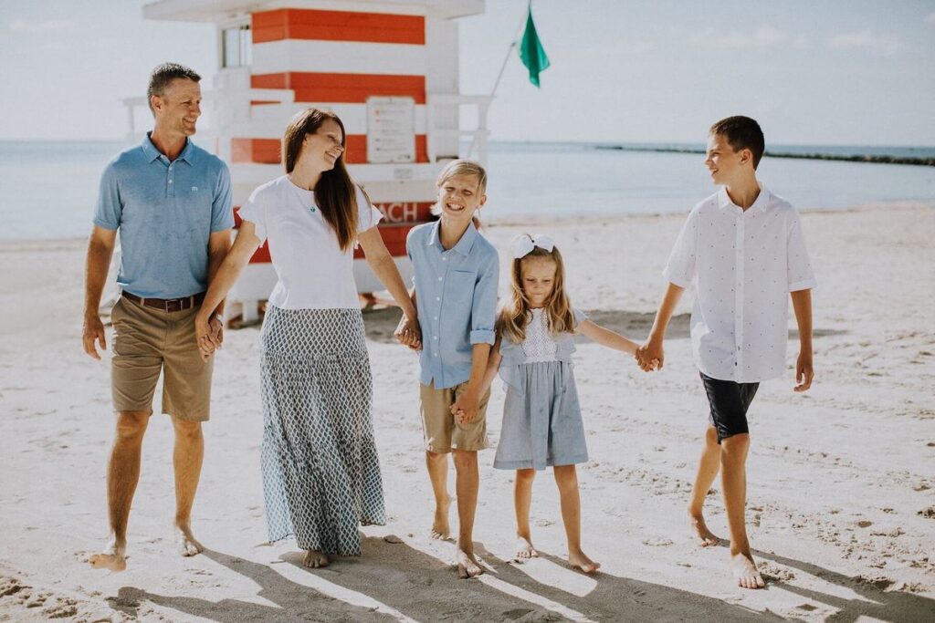 Family Photos Dubai: Capturing Priceless Moments to be Remembered Forever 4 Best Places for Family Photos in Dubai