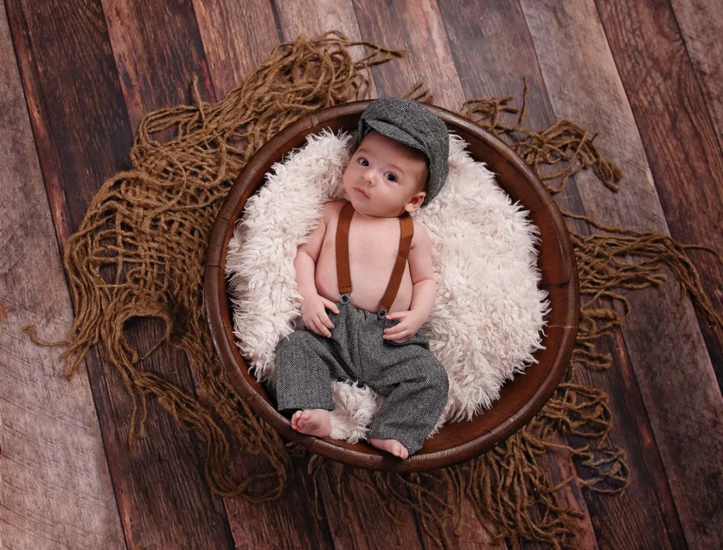 Newborn Photography Dubai – Preserving the Magic of Early Life 4 Milestone and Lifestyle Baby Photography