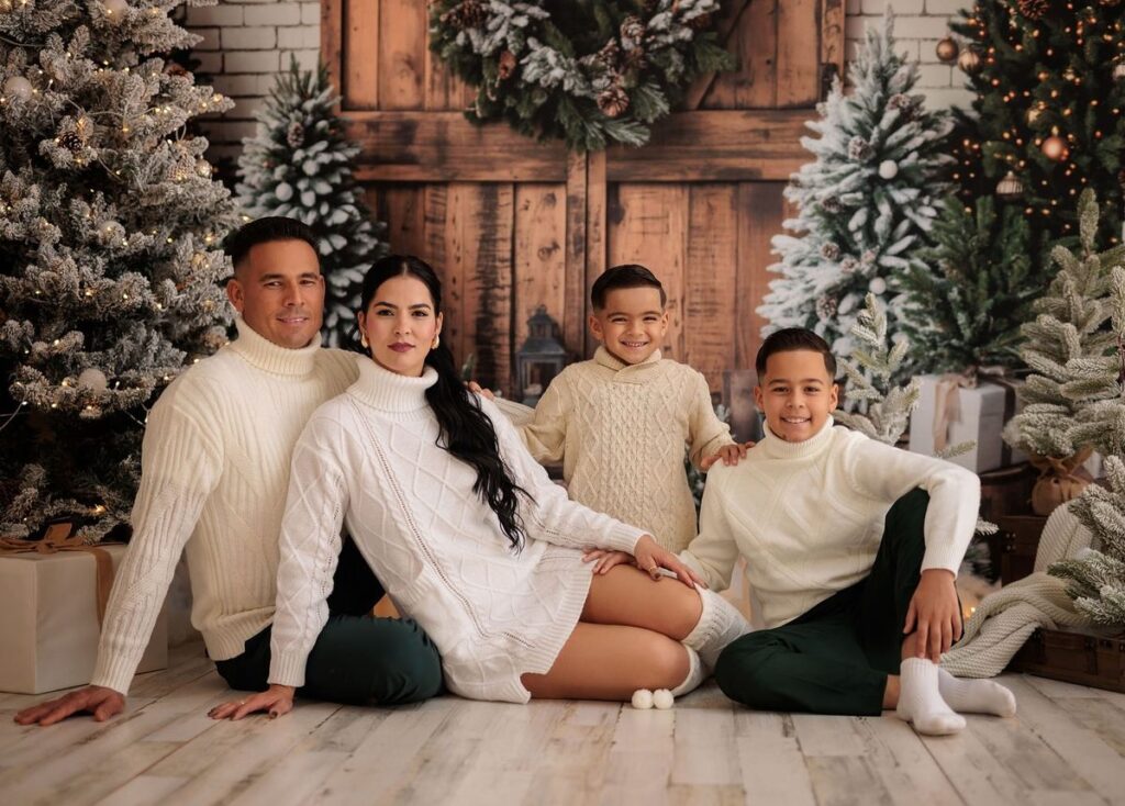 Family Photos Dubai: Capturing Priceless Moments to be Remembered Forever