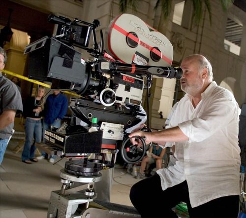 Couple Photography: Capturing Love the Way It Really Feels 4 The Photographer’s Role: Witness, Not Director